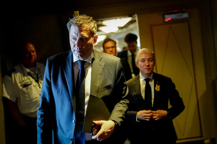 Klingbeil sieht positive Signale im Zollstreit und für Investitionen